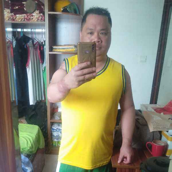 广西34岁单身帅哥真诚找对象-中山征婚相亲网