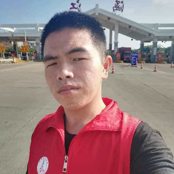 福建23岁单身帅哥真诚找对象-中山征婚相亲网