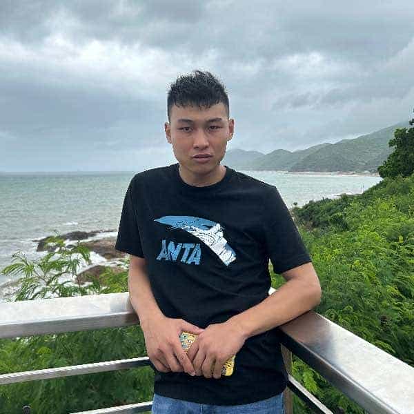 山东27岁单身帅哥真诚找对象-中山征婚相亲网