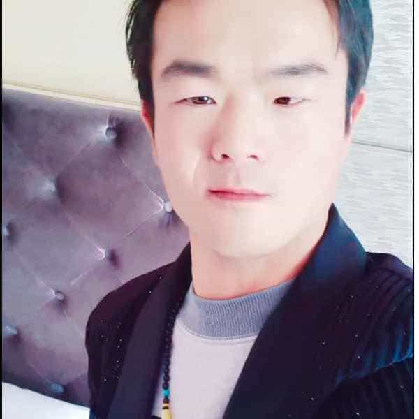 青海30岁单身帅哥真诚找对象-中山征婚相亲网