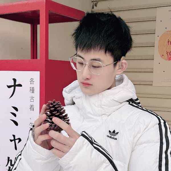 浙江23岁单身帅哥真诚找对象-中山征婚相亲网