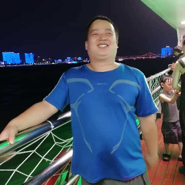 湖北30岁单身帅哥真诚找对象-中山征婚相亲网