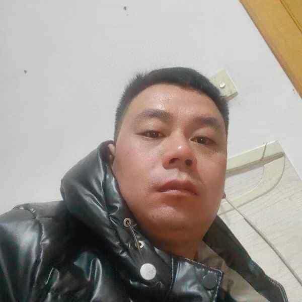 35岁岁河北单身帅哥 - 中山吉缘网