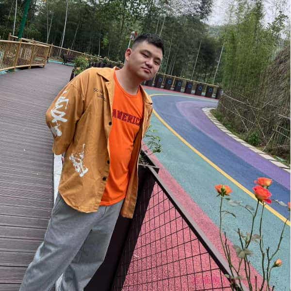 28岁岁湖南单身帅哥 - 中山吉缘网